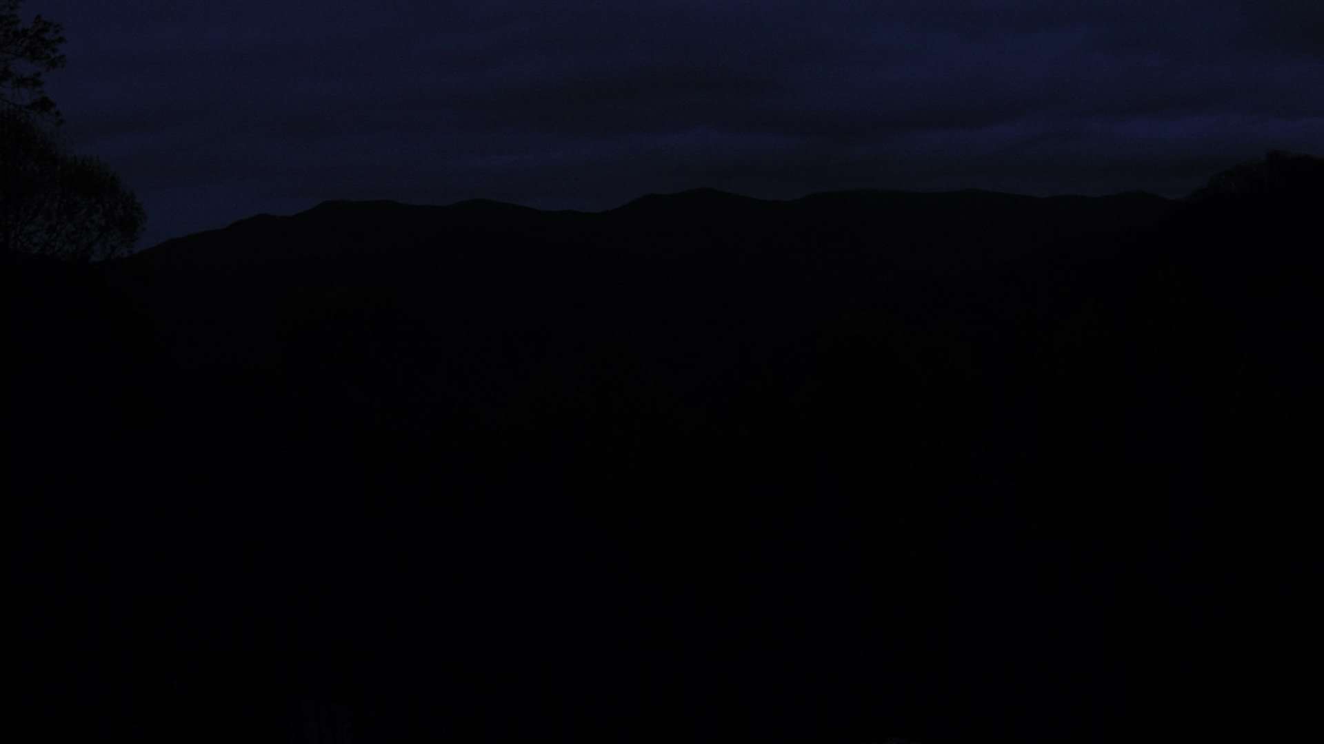 click for next image... slideshow image