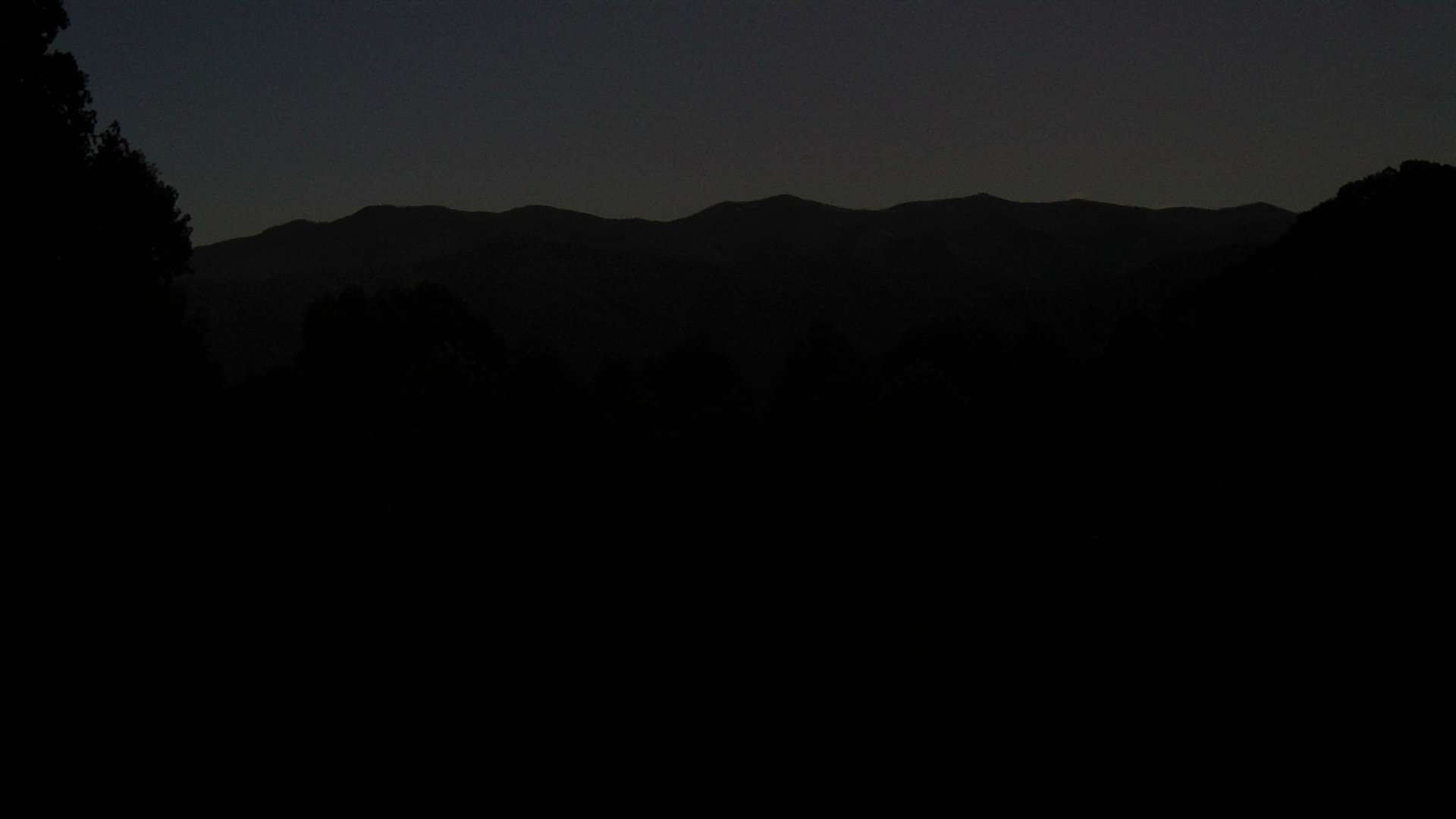 click for next image... slideshow image