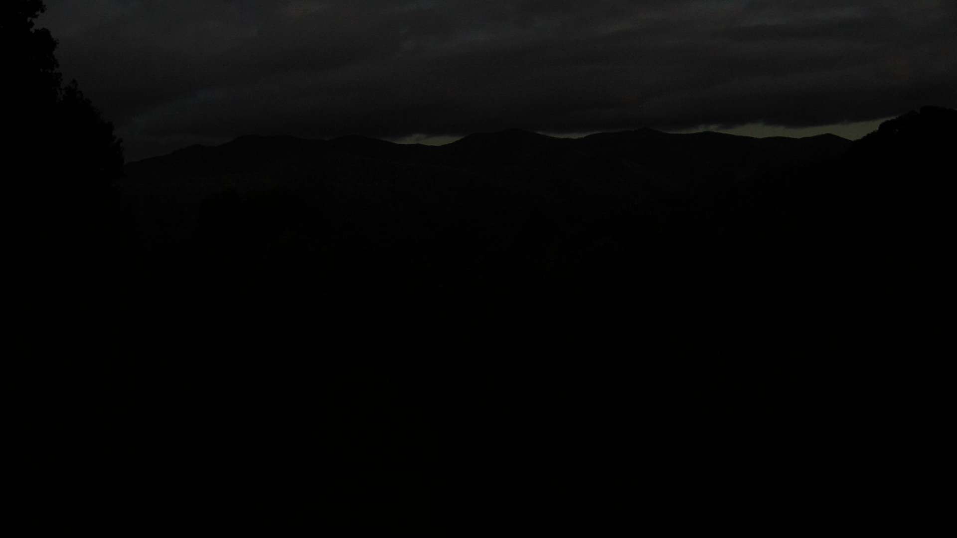 click for next image... slideshow image