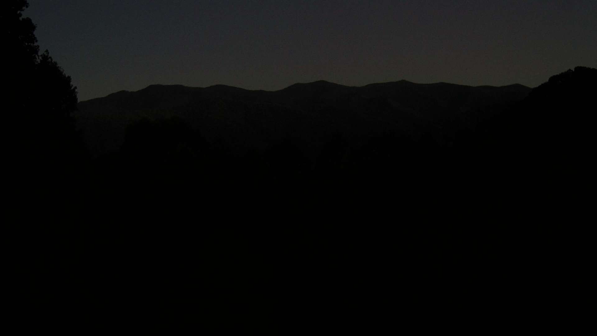 click for next image... slideshow image