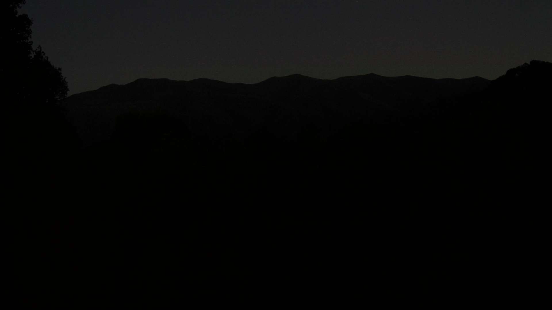 click for next image... slideshow image