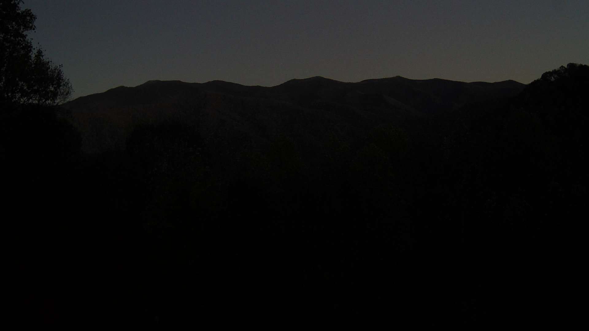 click for next image... slideshow image