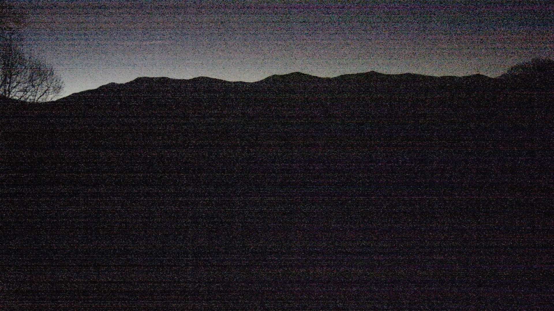 click for next image... slideshow image