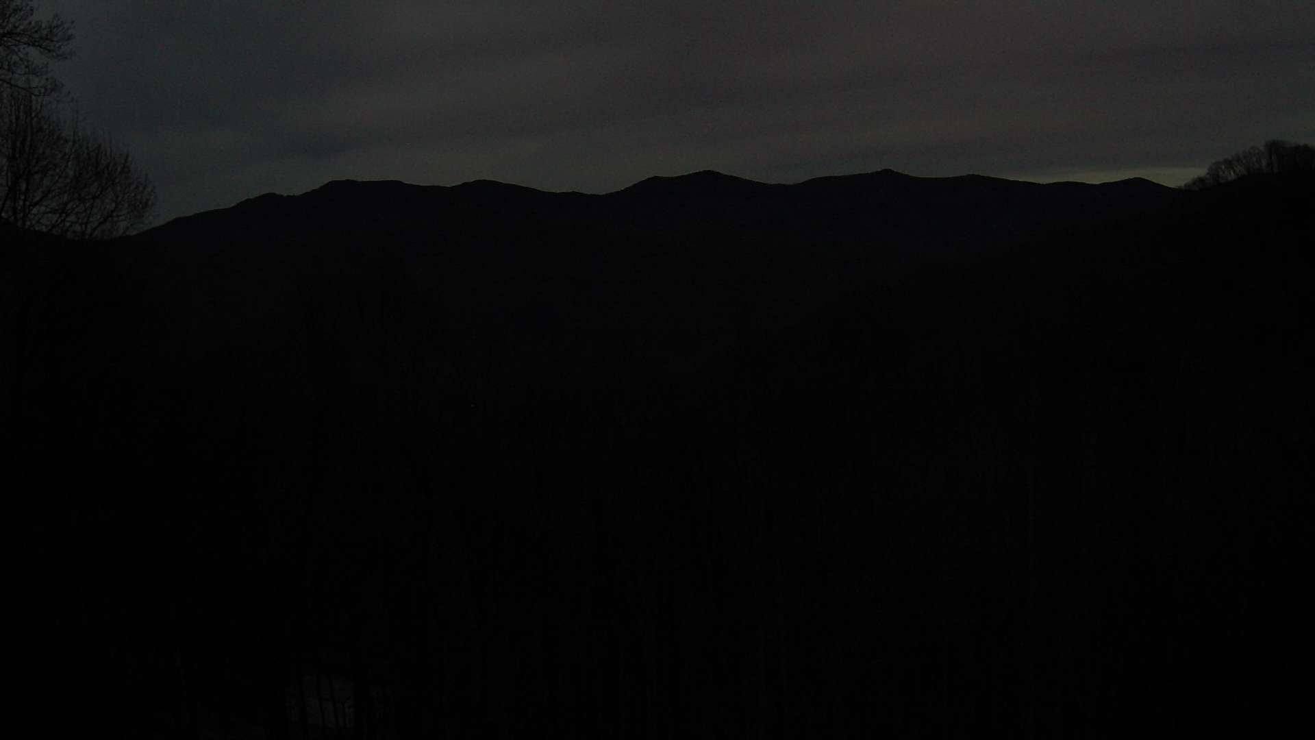 click for next image... slideshow image