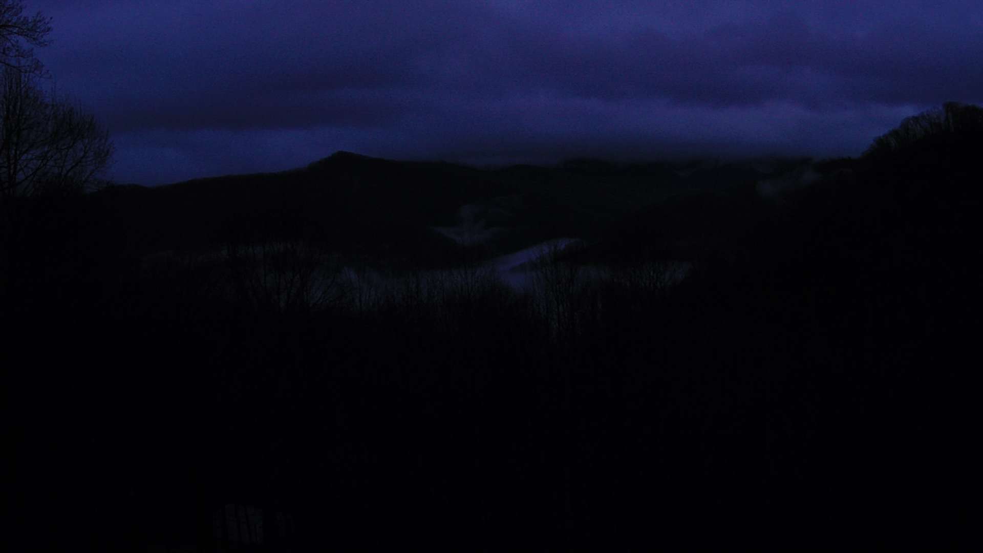 click for next image... slideshow image