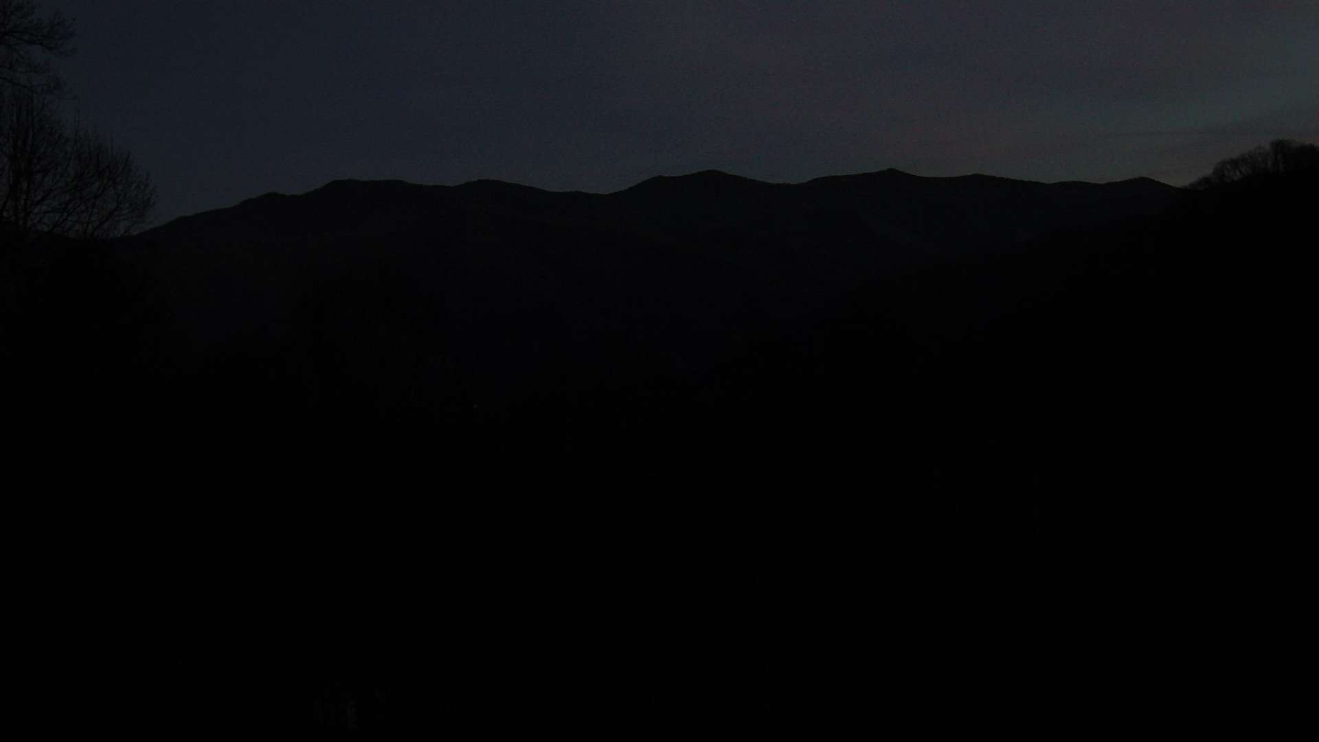 click for next image... slideshow image