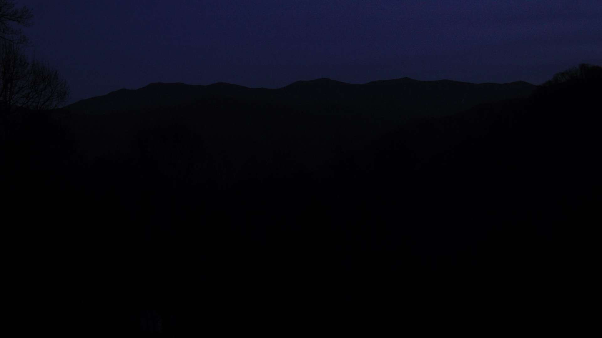 click for next image... slideshow image