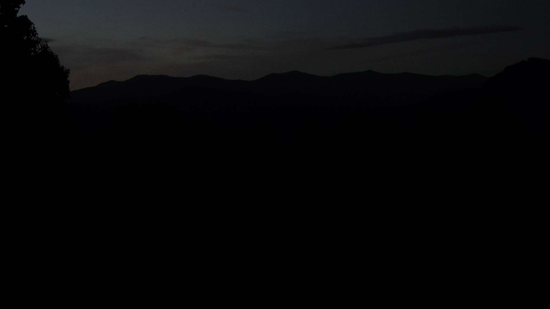 click for next image... slideshow image